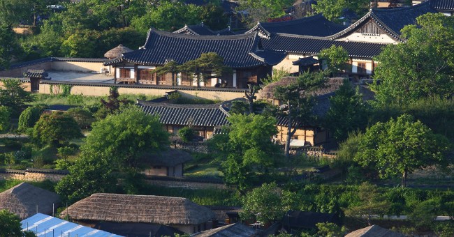 The historical villages of Korea: Hahoe and Yangdong