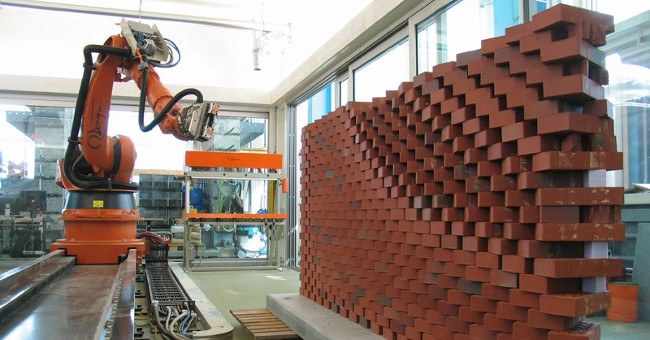 The house builds 200m high in a day