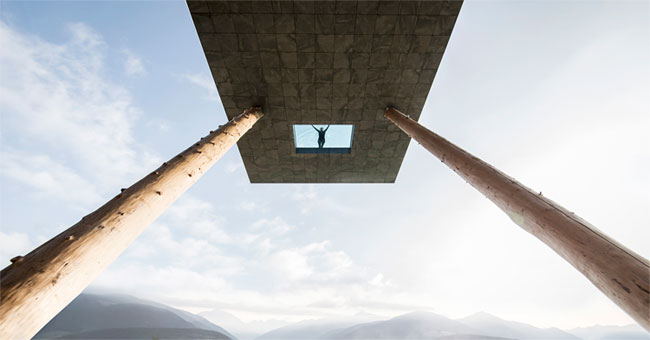 The infinity pool in Italy is not for the faint of heart