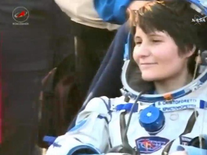 The Italian astronaut set a record of living out of Earth