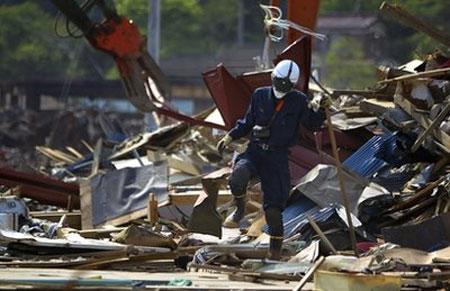 The Japanese seabed moved 24 m because of the earthquake