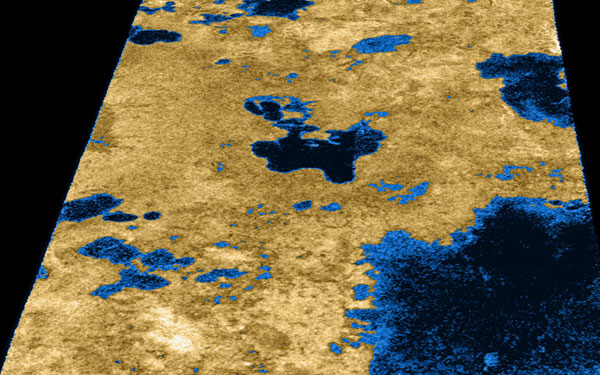 The largest moon of Saturn contains 1 layer of liquid water