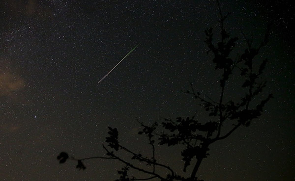 The largest Perseid meteor shower series in 2015