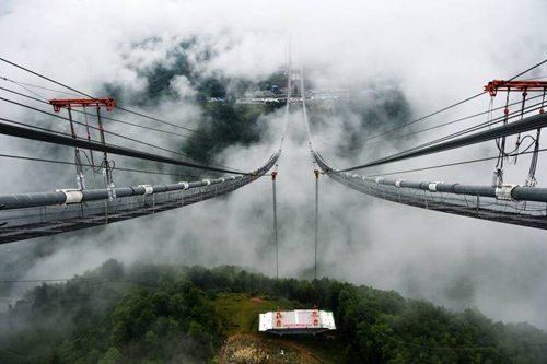 The longest suspension wire suspension bridge in Asia