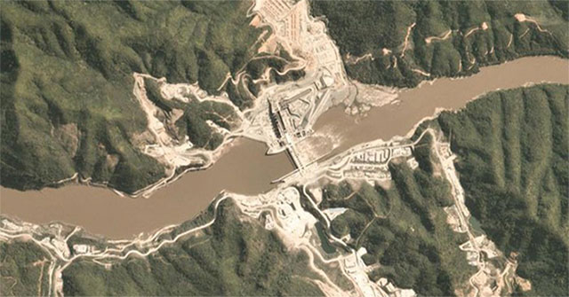 The Mekong River hydroelectric dam causes Vietnam's GDP to fall by 0.3%