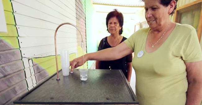 The miracle machine uses ambient air to filter the water
