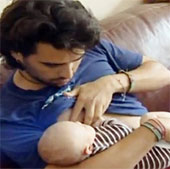 The miracle of raising children with father's milk
