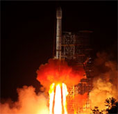 The missile debris launcher landed the moon falling on people's houses