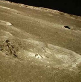 The moon contains water from its formation