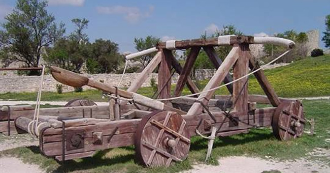 The most terrible weapon face in the ancient world