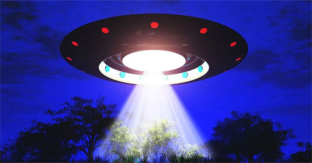 The mysterious flashing light in the night sky could be that of an alien