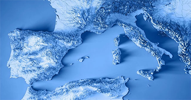 The mysterious world of undersea volcanoes and lava off the Italian coast