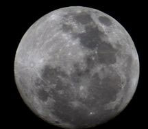 The mystery of the dark side of the Moon