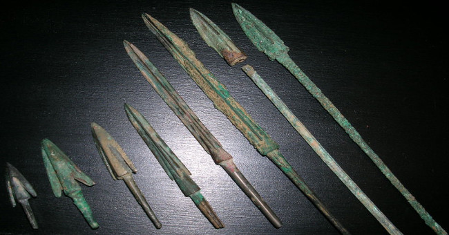 The mystery of the weapons inside the tomb of Qin Shihuang - thousand years is still sharp
