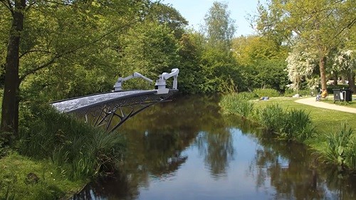 The Netherlands builds a bridge with ... 3D printers