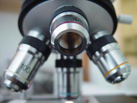 The new SRS microscope uses MRI technology