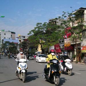The North maintains warm weather, it is sunny