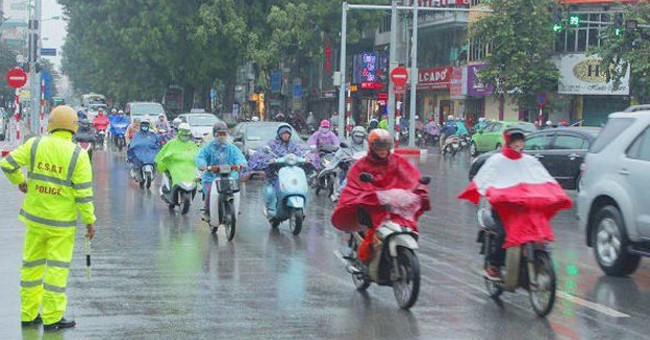The northern area rains suddenly during the day, the temperature does not exceed 28 degrees Celsius