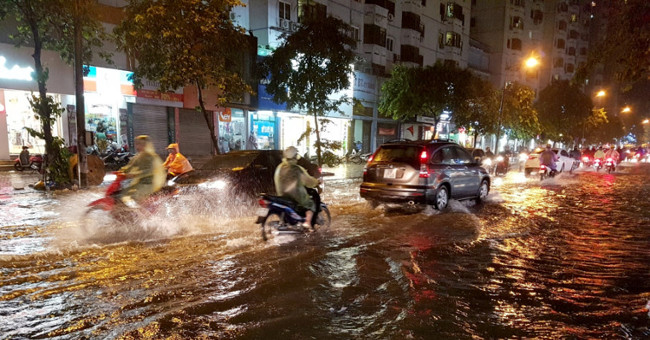 The northern provinces continue to heavy rain, Hanoi sunshine in the afternoon