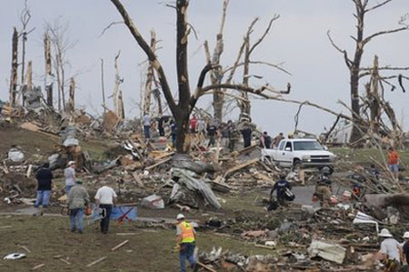 The number of deaths due to hurricanes in the US increased to nearly 300
