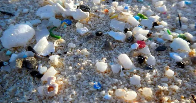 The ocean contains a huge amount of microscopic plastic
