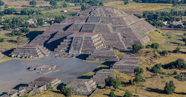 The oldest 'zoo' is hidden at the foot of the ancient pyramid