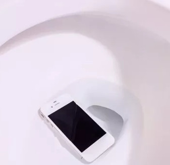 The only way to save phone life when you meet water