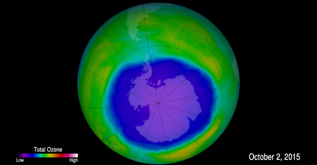 The ozone layer gap in Antarctica begins to shrink