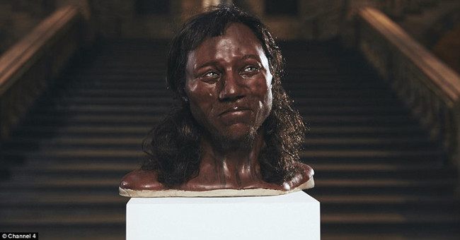The pastor shows the face of a man who died 10,000 years ago