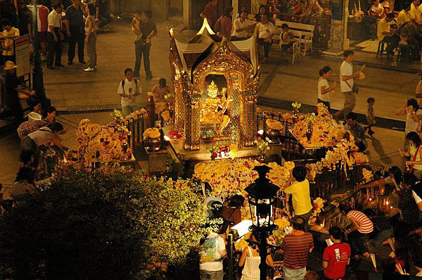 The peace of the Erawan Shrine before the bombing