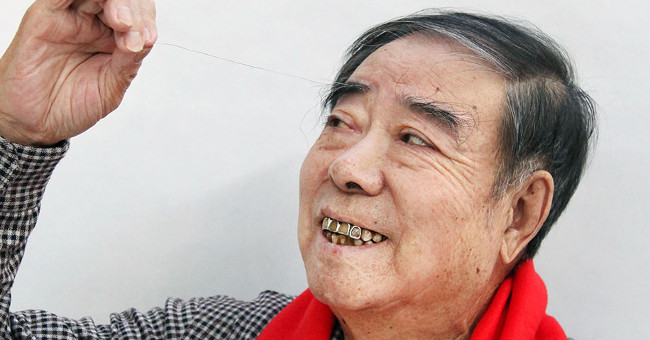 The person with the longest eyebrow in the world