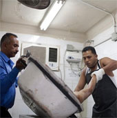 The process of washing corpses in Venezuela
