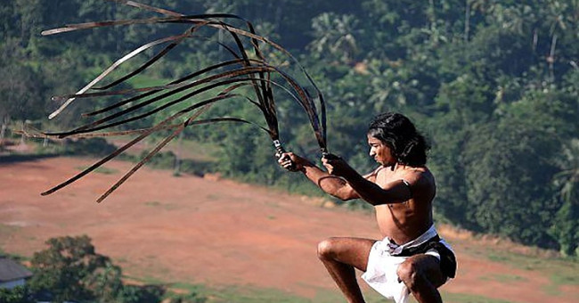 The pure sword legend revives and dazzles with the duel of two martial artists