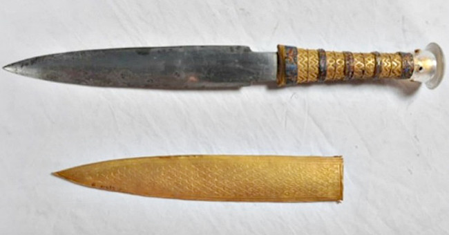 The reason King Tut invented a gold-studded dagger with meteors