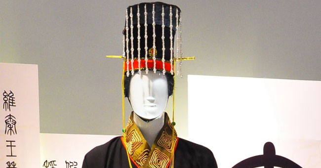 The reason Qin Shihuang chose black as national identity