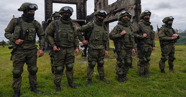 The reason why Russian military uniforms 'future warriors' become scary