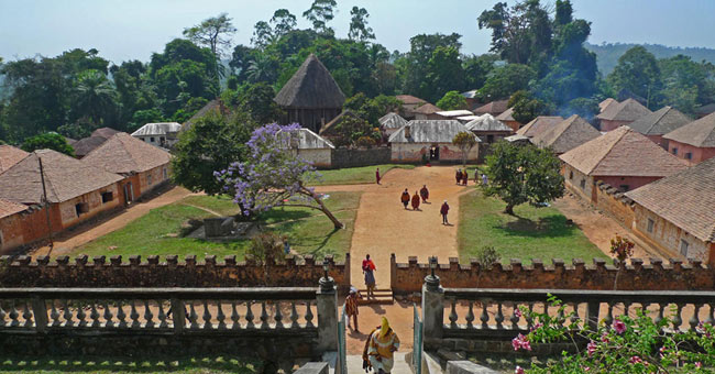 The red brick palace of the king inherited 72 wives from his father