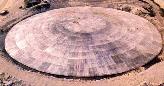 The risk of 'nuclear coffin' on the ocean leaks disaster