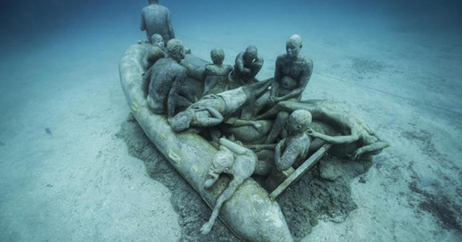 The sea makes everyone