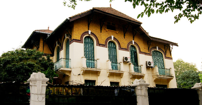 The secret to fighting against French villas