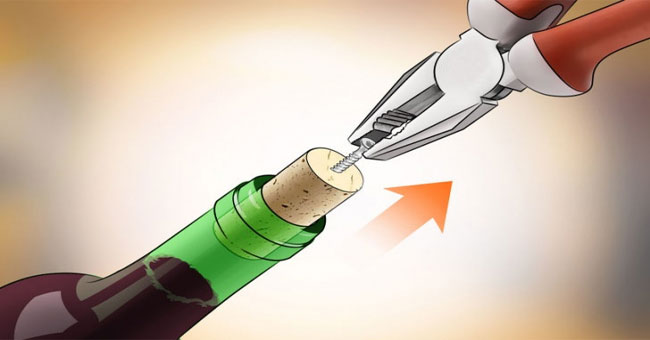 The secret to opening wine without tools you must know!