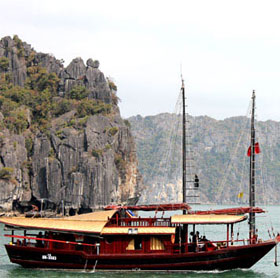 The secret to surviving a shipwreck