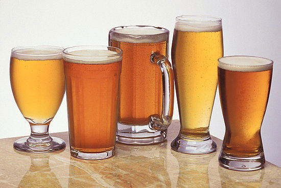 The shape of the cup affects the speed of drinking