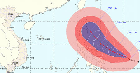 The South China Sea has big storms and tornadoes threatening the waters of Vietnam