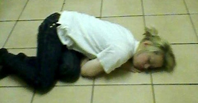 The strange disease caused the girl to go on orgasm to sleep