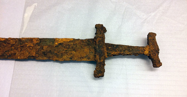 The sword earns thousands of years of Viking forms