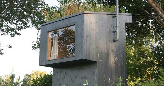 The toilet uses manure to grow flowers on the roof, then guides the flowers on to the person sitting inside to smell