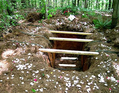 The tombs are environmentally friendly