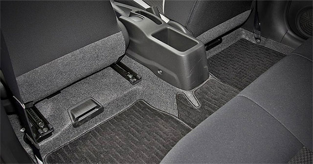 The truth about car mats: To clean your feet or for other great benefits?