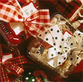 The truth about common reactions when giving gifts